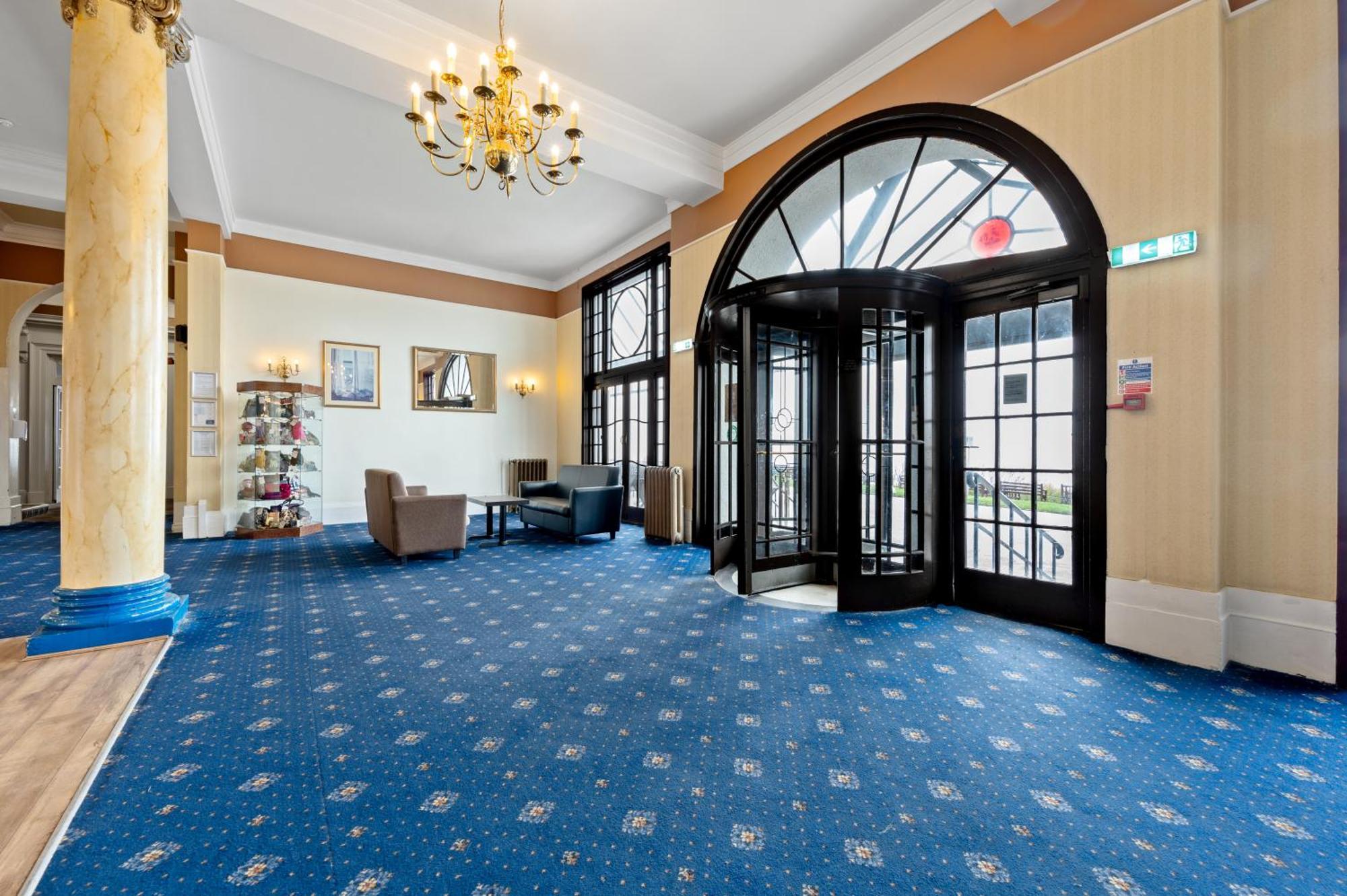 Hotel Royal Whitby Exterior foto